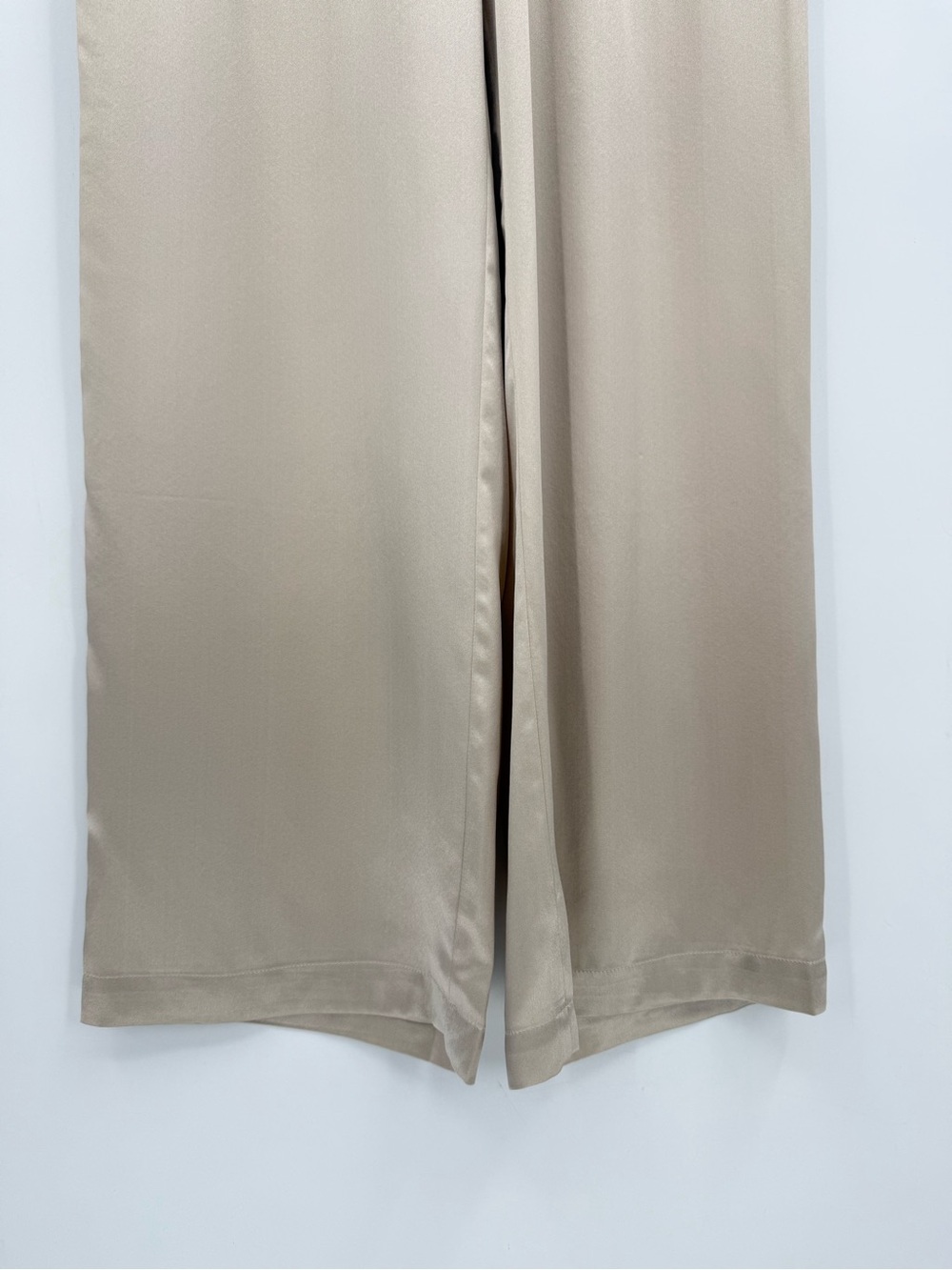 Quince 100% Silk Drawstring Wide Leg Pant in Champagne Size M - Picture 7 of 14